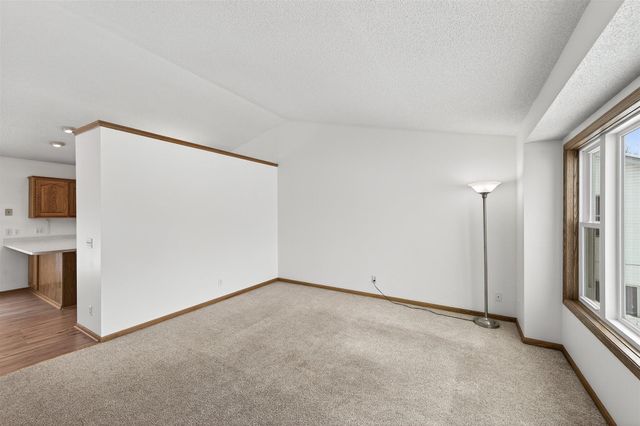 1325 Driving Park Road, Stillwater, MN 55082