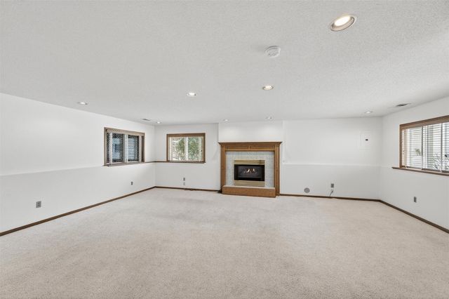 1325 Driving Park Road, Stillwater, MN 55082