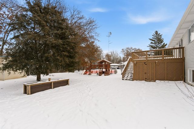 1325 Driving Park Road, Stillwater, MN 55082