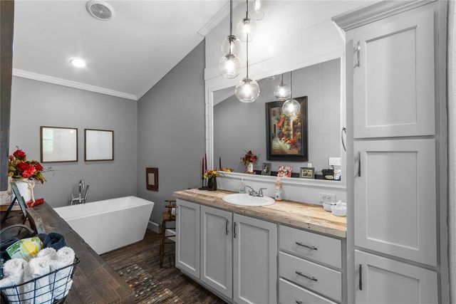 775 Caddo Hills Road, Caddo, OK 74729