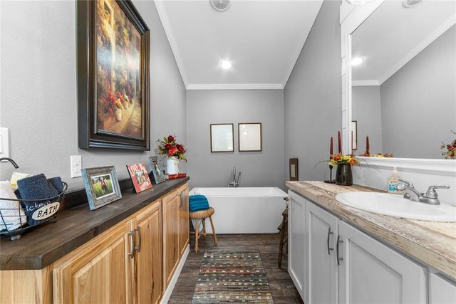 775 Caddo Hills Road, Caddo, OK 74729