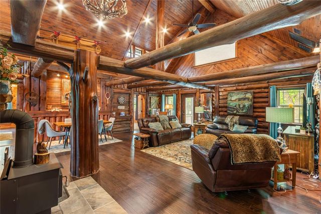 775 Caddo Hills Road, Caddo, OK 74729