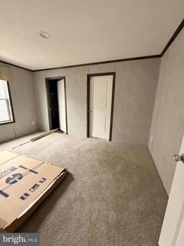12 JEFFERSON COURT, Millville, NJ 08332