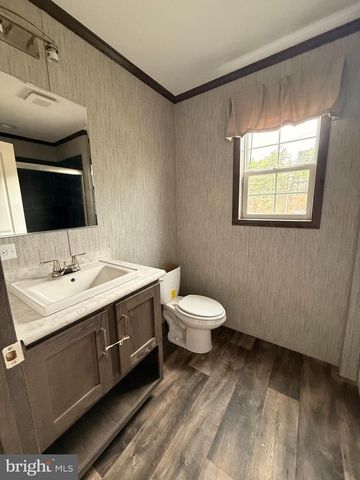 12 JEFFERSON COURT, Millville, NJ 08332