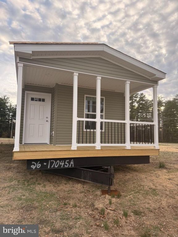 12 JEFFERSON COURT, Millville, NJ 08332
