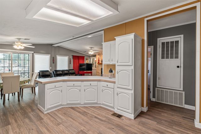 307 Brazos Harbor Drive, Granbury, TX 76048