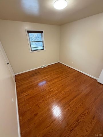 106 Bryant Road, Lynchburg, VA 24502