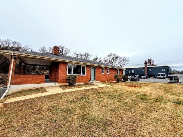 106 Bryant Road, Lynchburg, VA 24502