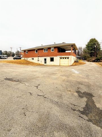 106 Bryant Road, Lynchburg, VA 24502