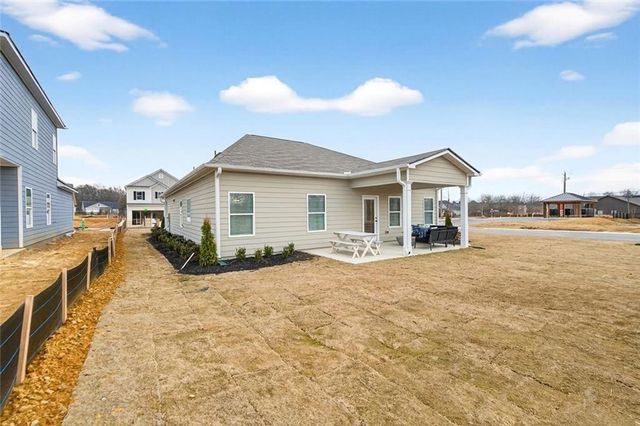 8 Hart Drive, Rome, GA 30165