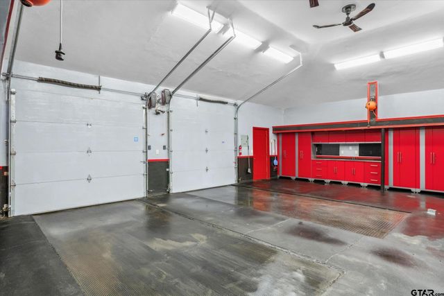 302 Erwin, Edgewood, TX 75117