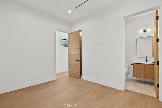 19146 Keswick, Reseda, CA 91335