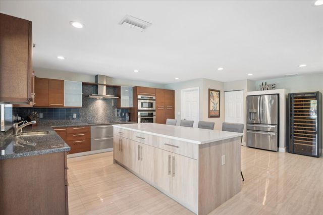 1078 NW 96th Avenue, Plantation, FL 33322