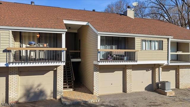 4 The Crescent, Union Twp., NJ 08809