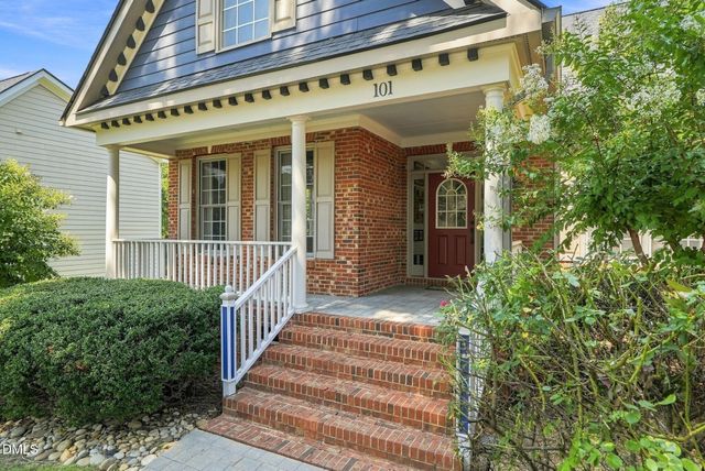 101 Charleston Drive, Clayton, NC 27527