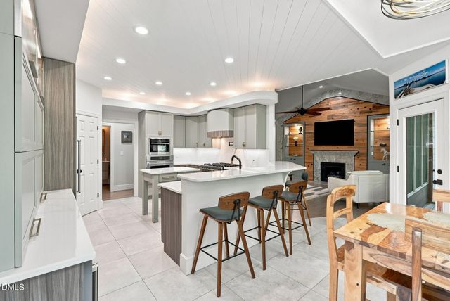101 Charleston Drive, Clayton, NC 27527