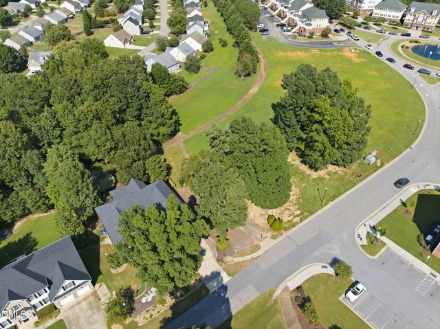 101 Charleston Drive, Clayton, NC 27527