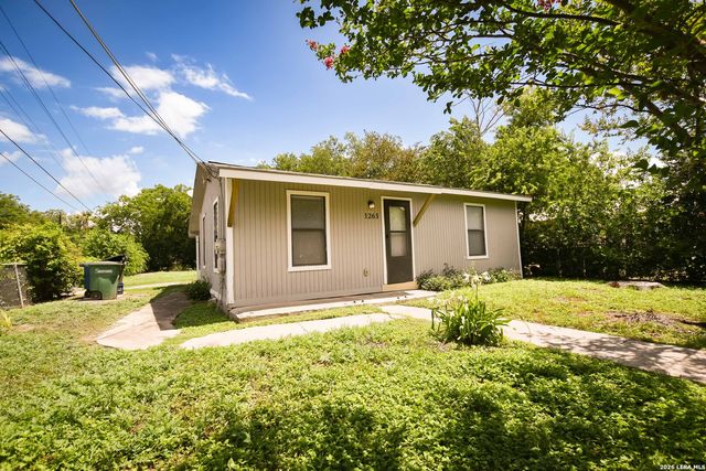 1263 Chalmers, San Antonio, TX 78211