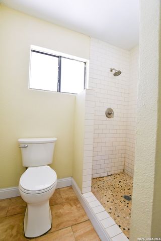 1263 Chalmers, San Antonio, TX 78211