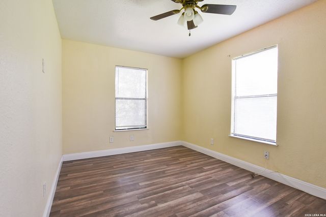 1263 Chalmers, San Antonio, TX 78211