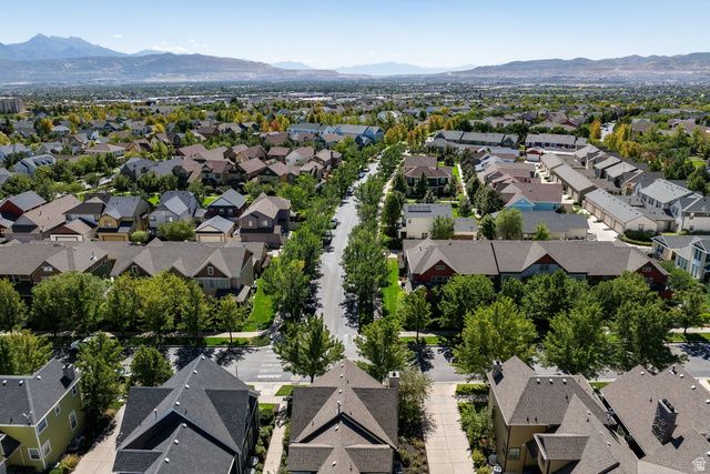 4332 W DEGRAY DR, South Jordan, UT 84009