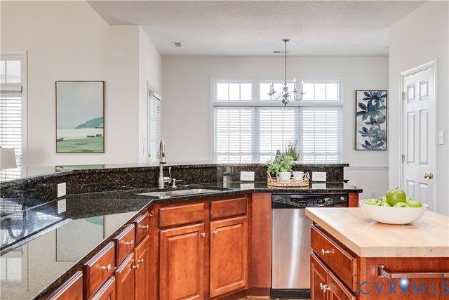 5900 Harbourwood Pl, Chesterfield, VA 23112