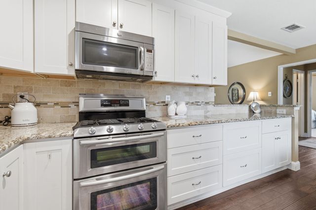 1554 Waterford Drive, Lewisville, TX 75077