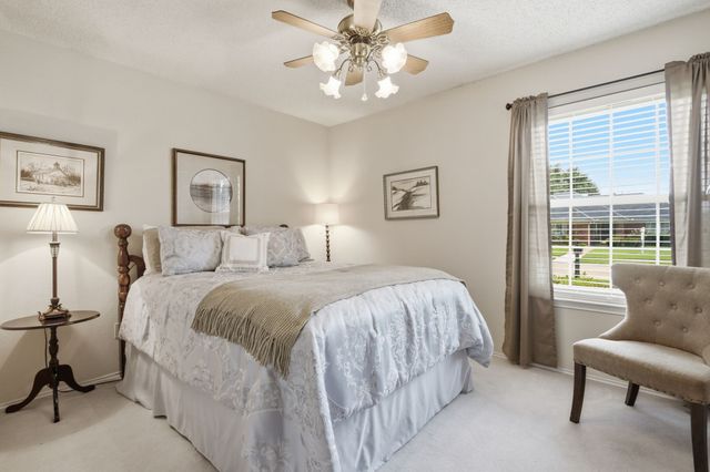 1554 Waterford Drive, Lewisville, TX 75077