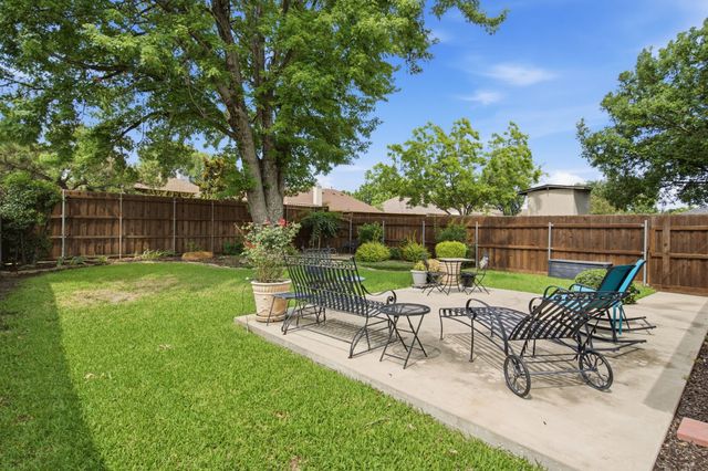 1554 Waterford Drive, Lewisville, TX 75077