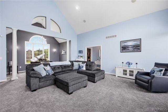 6784 Milestrip Road, Orchard Park, NY 14127