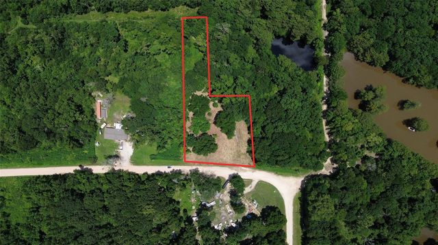 40 Private Road 6444, Dayton, TX 77535