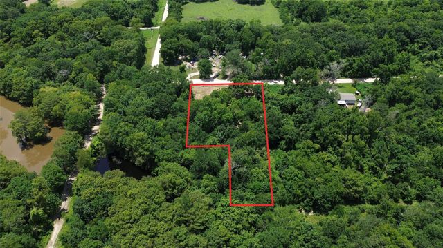 40 Private Road 6444, Dayton, TX 77535