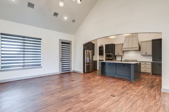6953 103rd Street, Lubbock, TX 79424