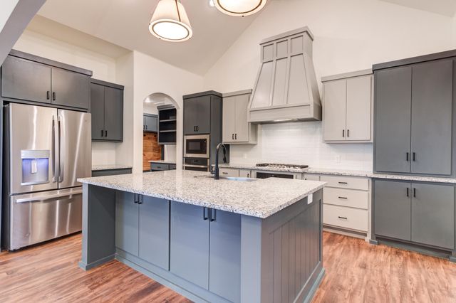 6953 103rd Street, Lubbock, TX 79424