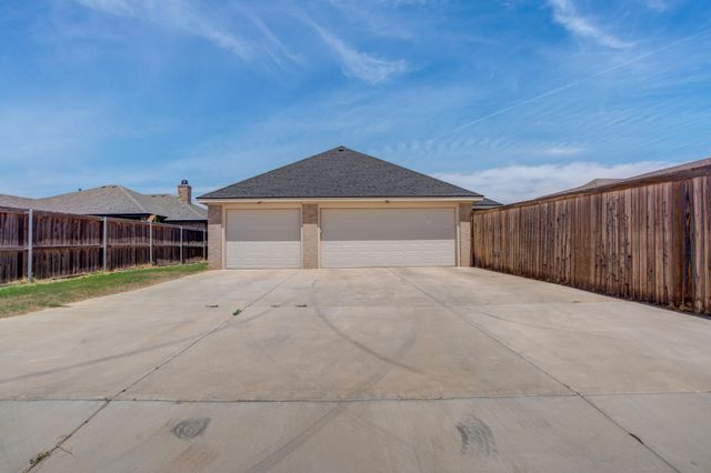 6953 103rd Street, Lubbock, TX 79424