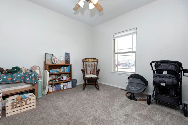 406 S Chestnut Hills Drive, Republic, MO 65738