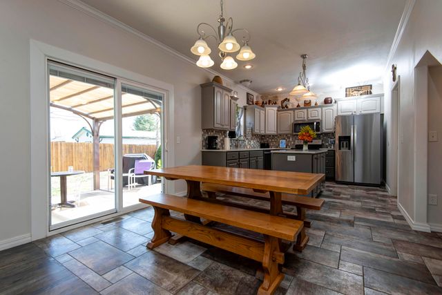 406 S Chestnut Hills Drive, Republic, MO 65738