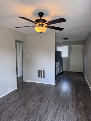 1610 Mystic Street, Houston, TX 77020