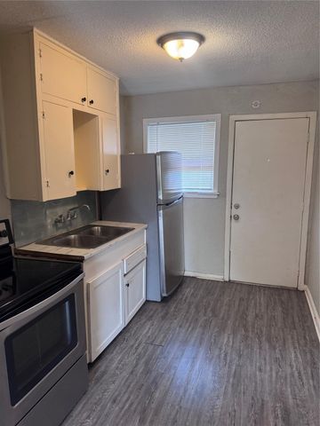 1610 Mystic Street, Houston, TX 77020