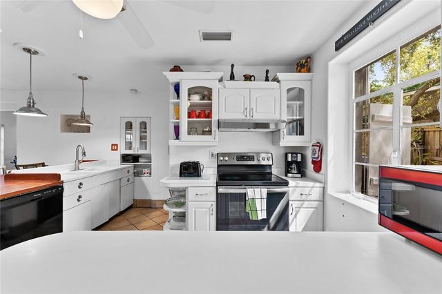 515 CRYSTAL BEACH AVENUE, Crystal Beach, FL 34681