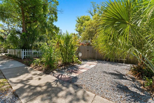 515 CRYSTAL BEACH AVENUE, Crystal Beach, FL 34681