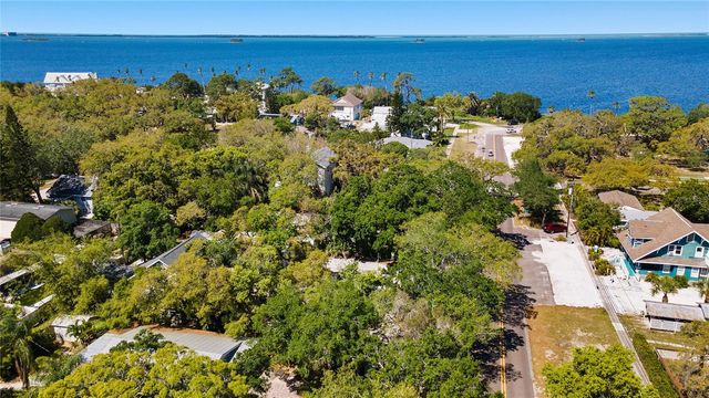 515 CRYSTAL BEACH AVENUE, Crystal Beach, FL 34681
