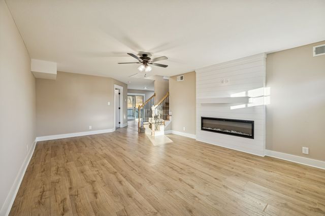 319 Cardinal Creek, Clarksville, TN 37040