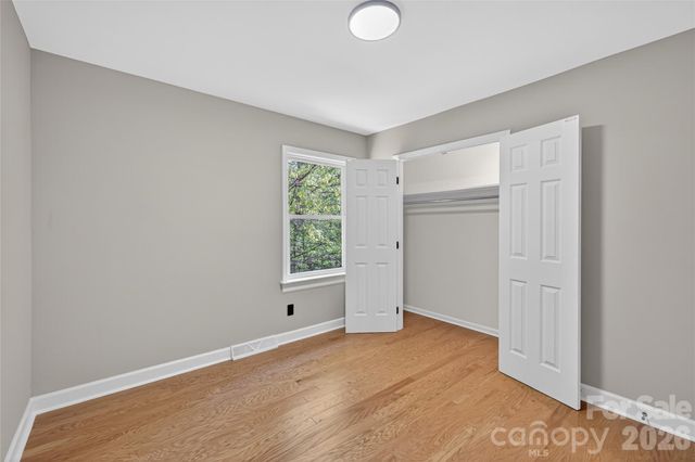 300 Dollar Circle, Charlotte, NC 28270