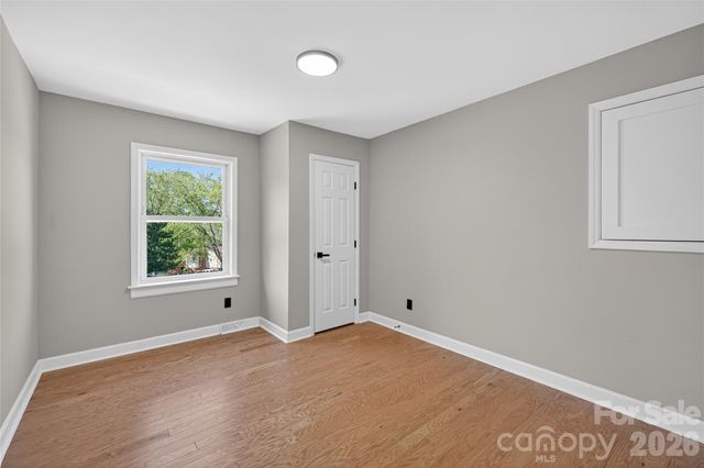 300 Dollar Circle, Charlotte, NC 28270