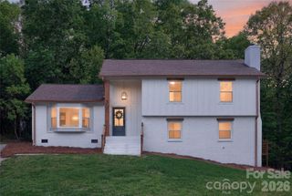 300 Dollar Circle, Charlotte, NC 28270