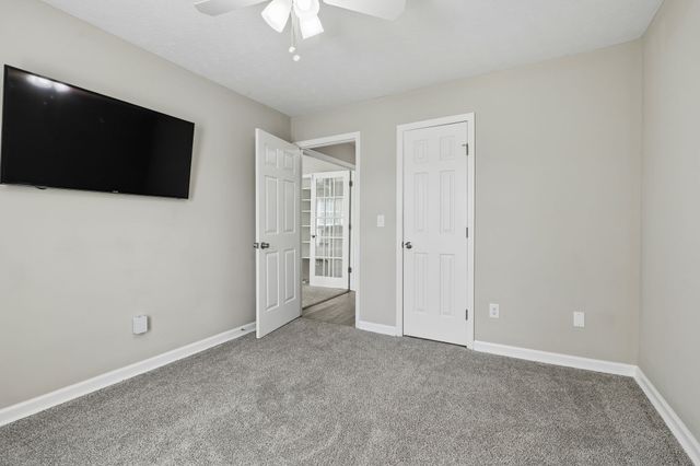 433 Bonnie Valley Dr, Lebanon, TN 37087