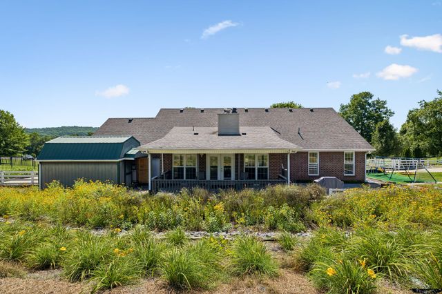 433 Bonnie Valley Dr, Lebanon, TN 37087