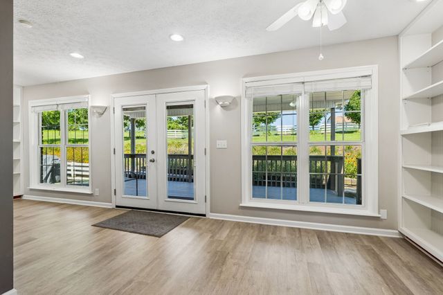 433 Bonnie Valley Dr, Lebanon, TN 37087