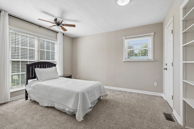 433 Bonnie Valley Dr, Lebanon, TN 37087